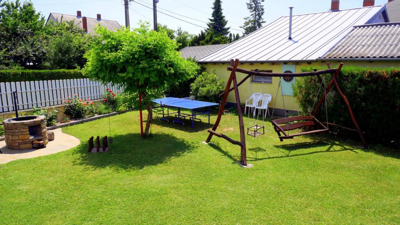 Papp Apartmanház Apartman Vonyarcvashegy Kültér fotó